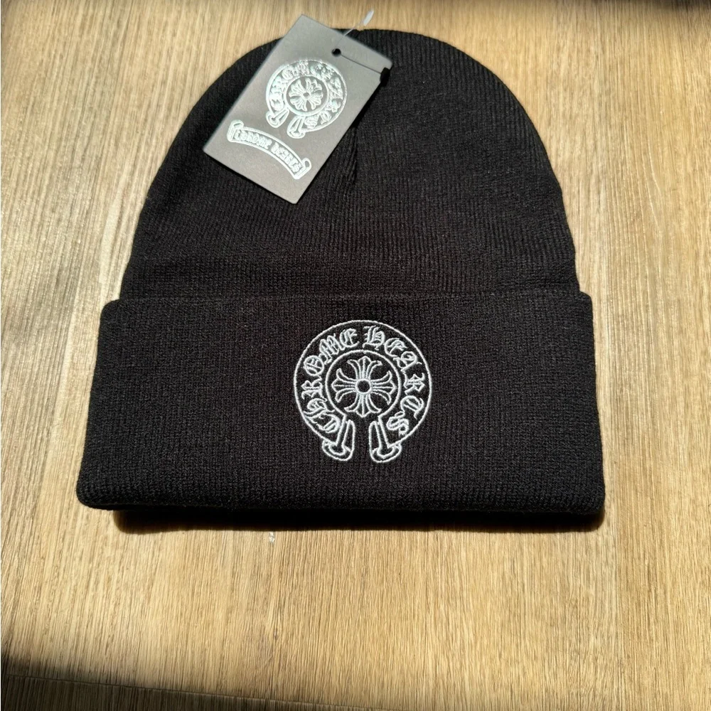 Chrome Hearts | Accessories | Chrome Heart Beanie Horseshoe Logo